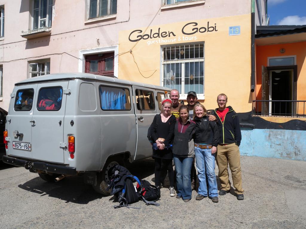 Golden Gobi Hostel & Tours Ουλάν Μπατόρ Εξωτερικό φωτογραφία
