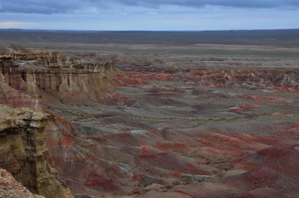 Golden Gobi Hostel & Tours Ουλάν Μπατόρ Εξωτερικό φωτογραφία
